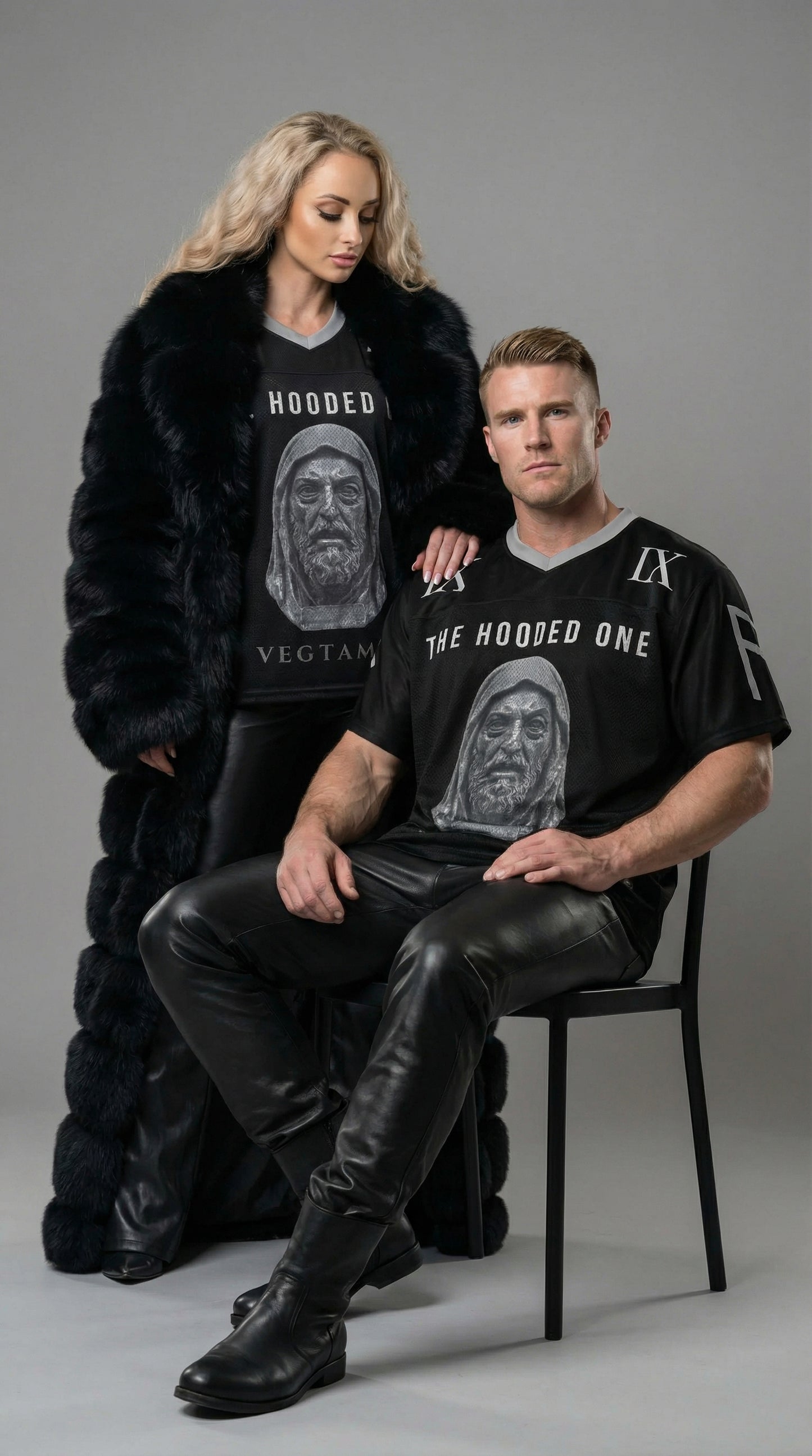 Old ODIN COACH-Hooded One